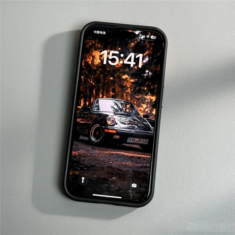 Leather Carbon Cloth SpliceMash iPhone Case