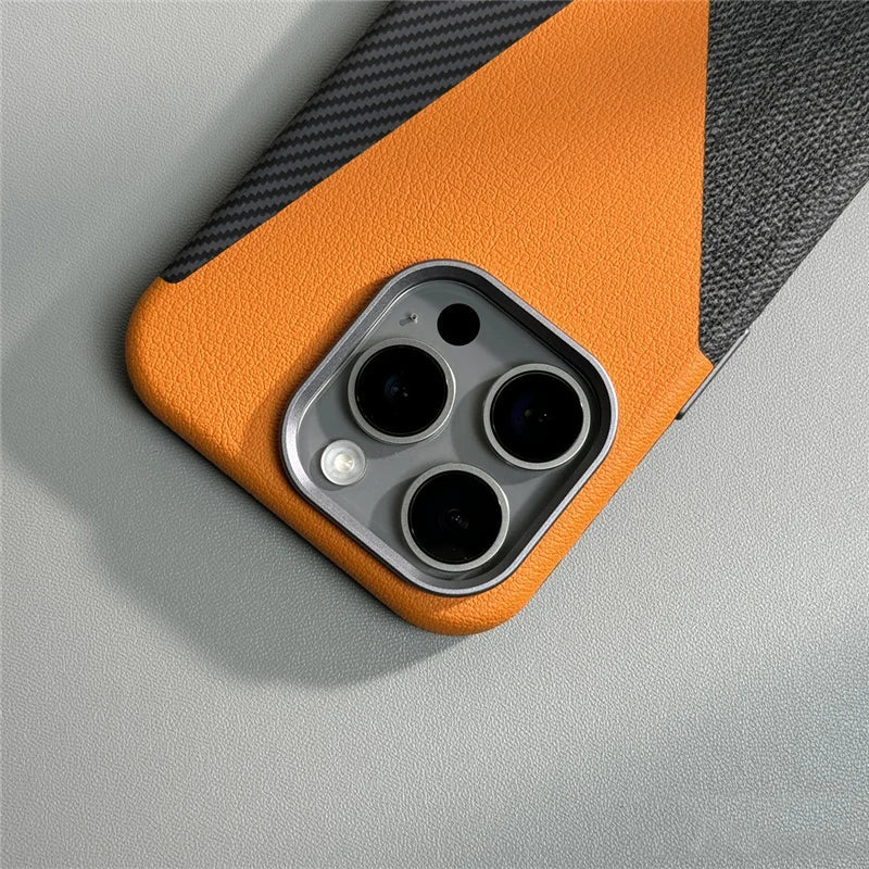 Funda para iPhone SpliceMash de cuero y tela de carbono 