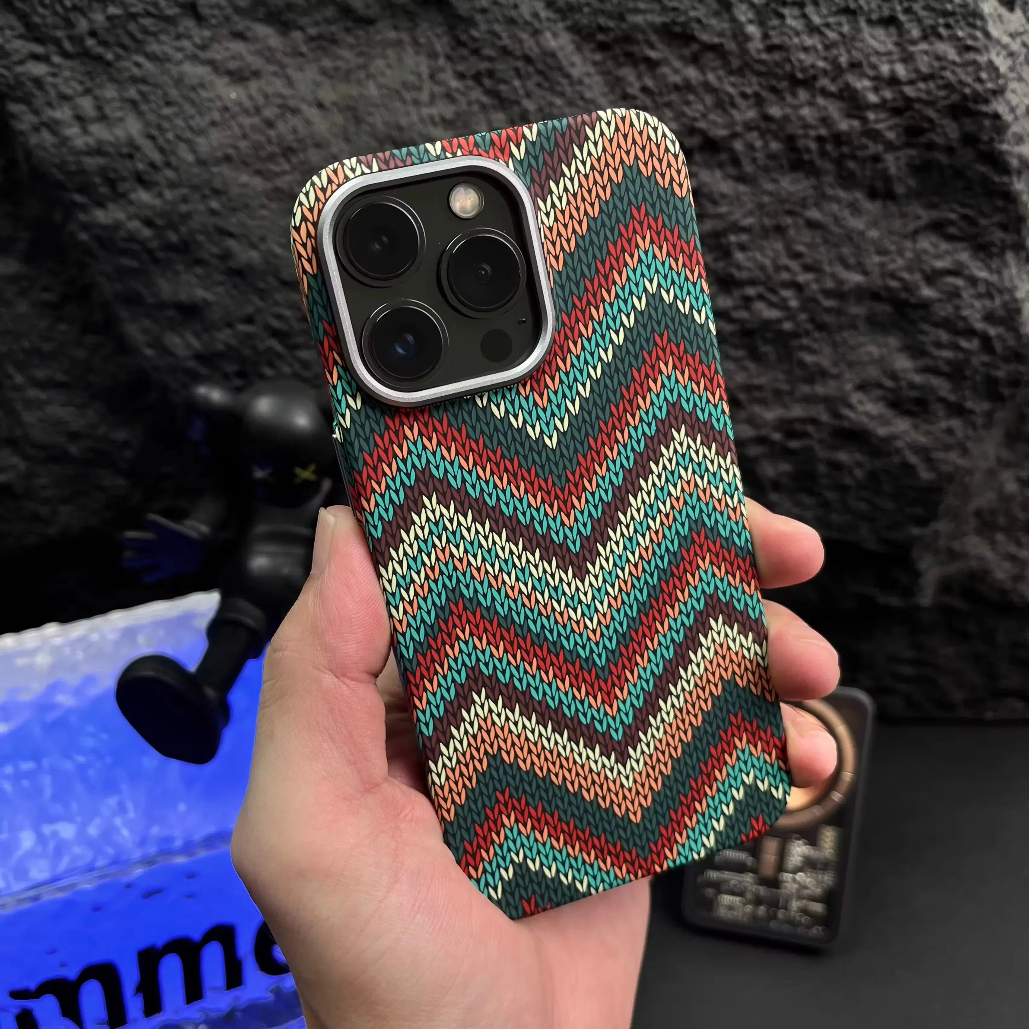 Funda para iPhone con diseño de suéter trenzado con mandala 