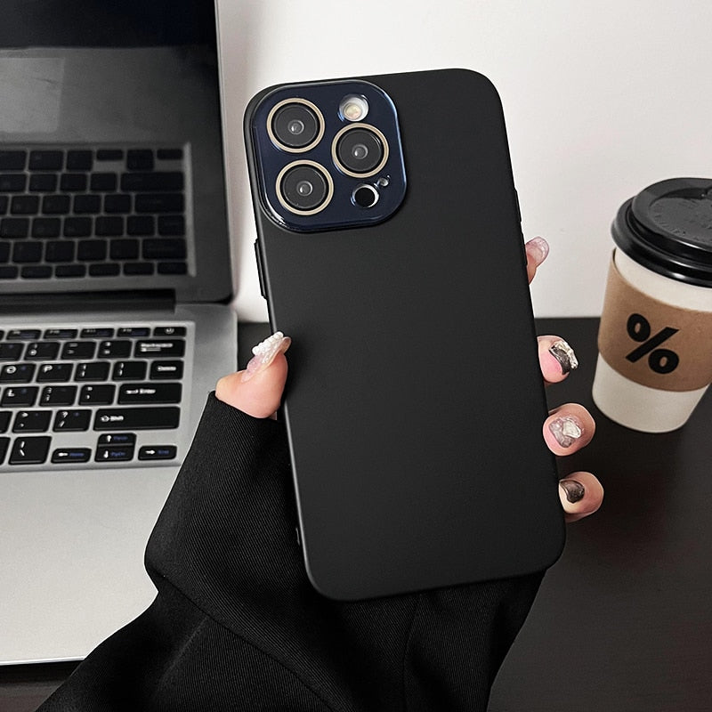 Funda protectora para iPhone suave y sedosa con cámara 