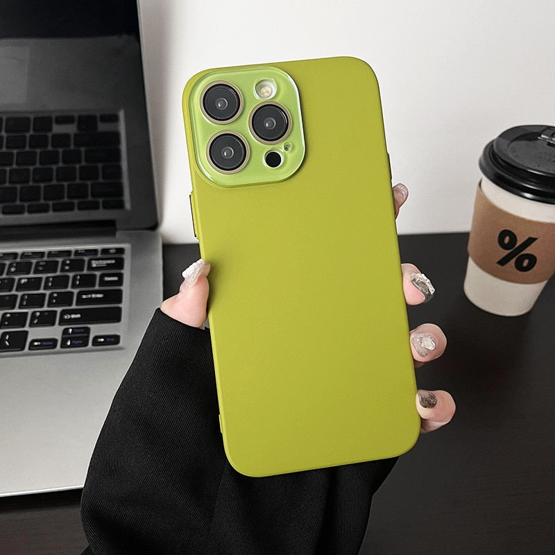 Funda protectora para iPhone suave y sedosa con cámara 