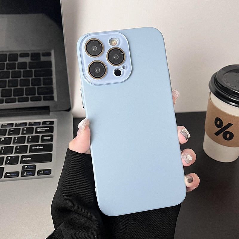 Funda protectora para iPhone suave y sedosa con cámara 