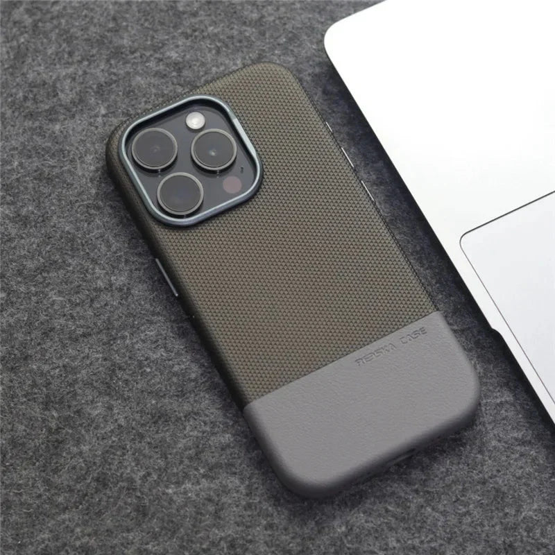 Funda para iPhone con micropuntos dobles sutiles 